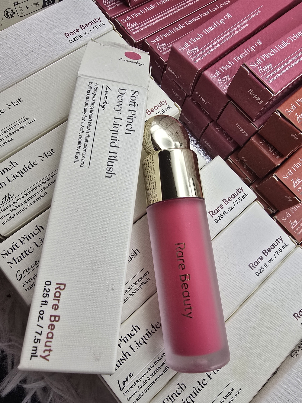Rare Beauty Soft Pinch Liquid Blush — Vibrant Pink - Picture 5 of 12